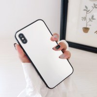 white glass case4